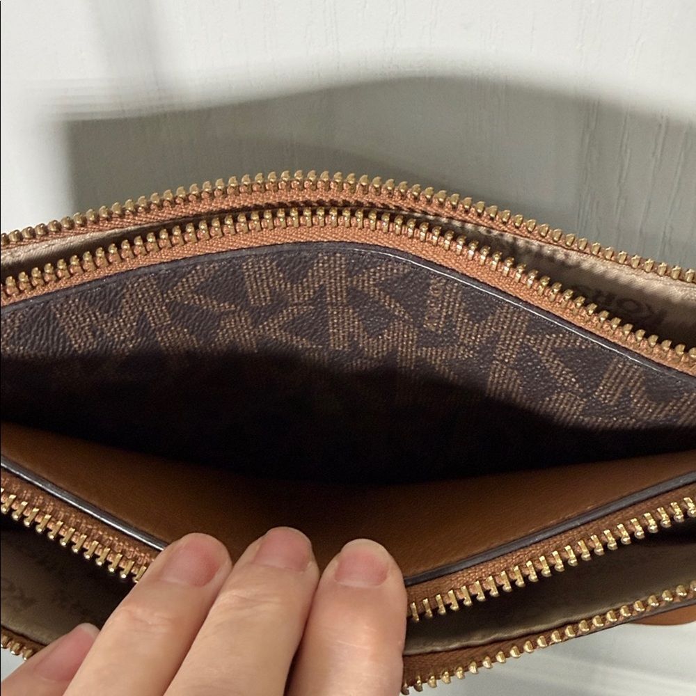 Michael Kors Brown Pebbled Leather Crossbody Bag Double Zip Small Purse - Picture 7 of 15